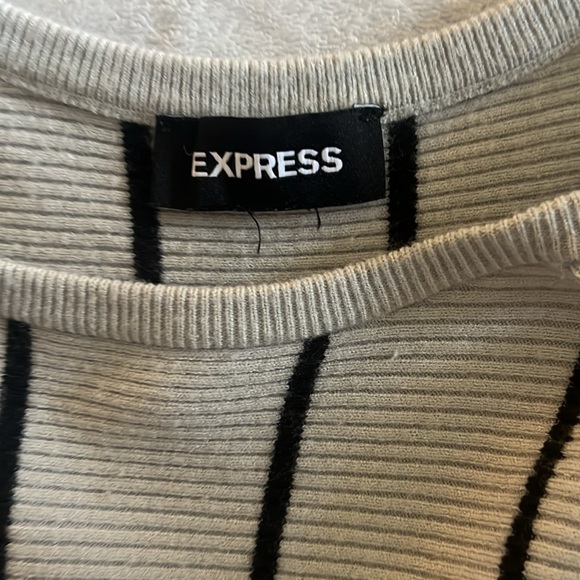 Express top - Picture 2 of 3